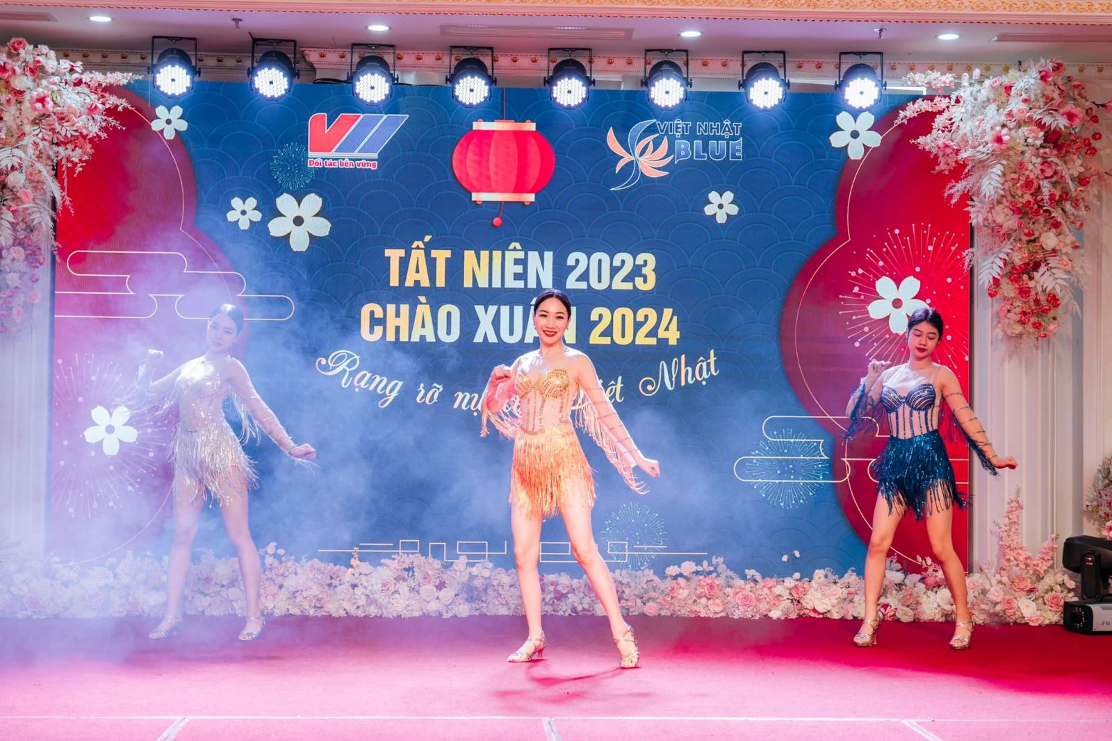 Toàn cảnh Lễ tất niên 2023 - Chào xuân 2024 Sơn Việt Nhật